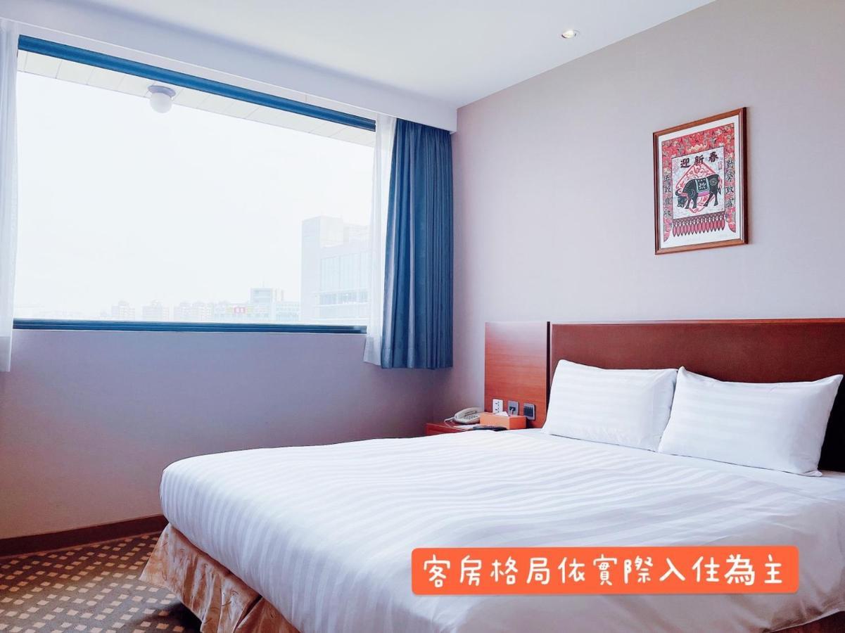 Orange Hotel - Park, Tajcshung Kültér fotó