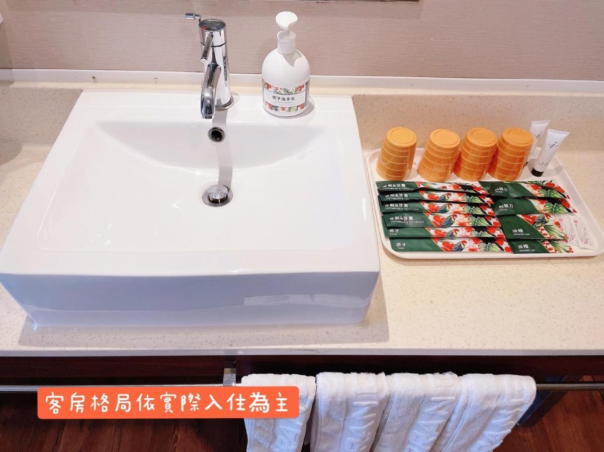 Orange Hotel - Park, Tajcshung Kültér fotó